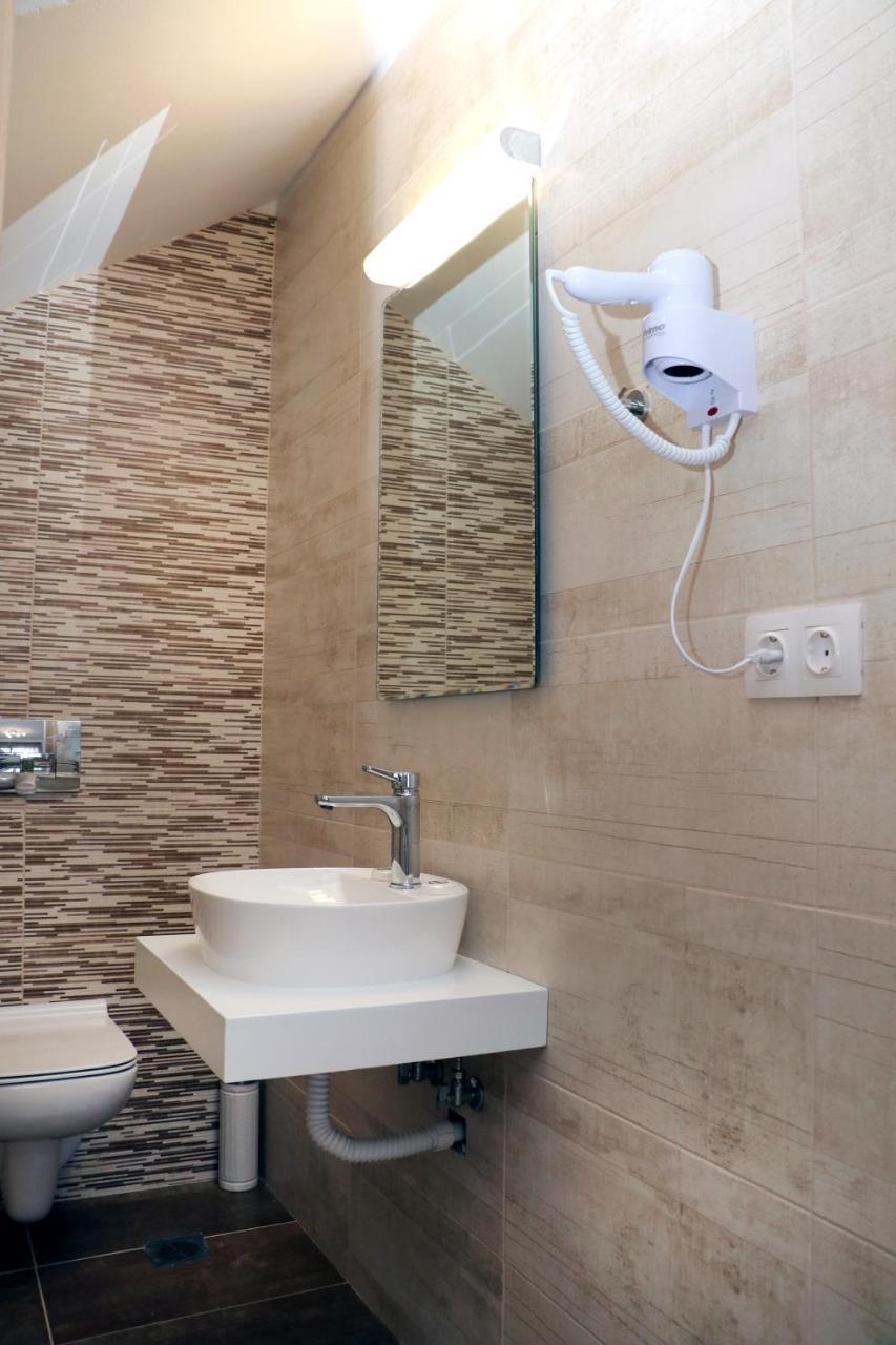Gennadi Gardens Exclusive Apartments Buitenkant foto
