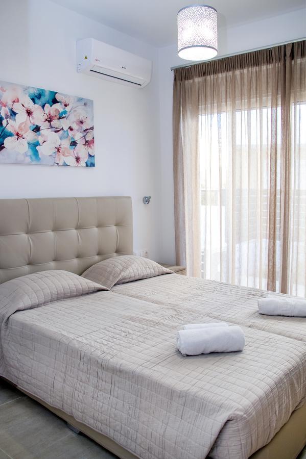 Gennadi Gardens Exclusive Apartments Buitenkant foto