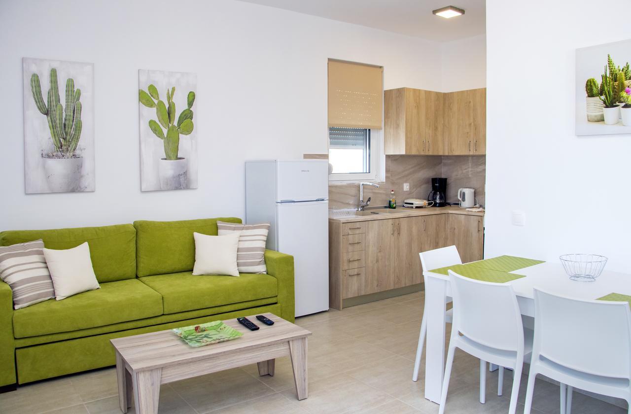 Gennadi Gardens Exclusive Apartments Buitenkant foto