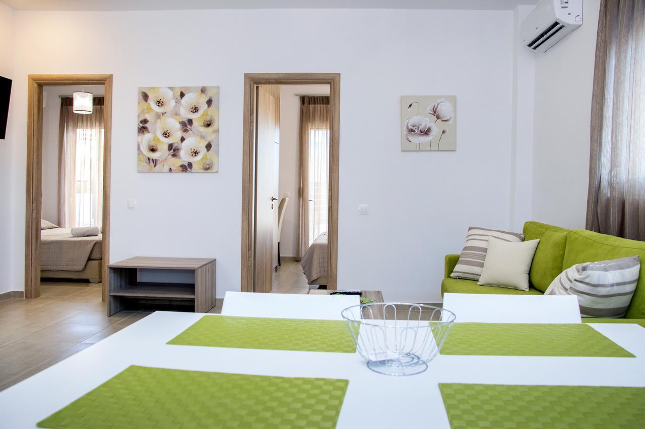 Gennadi Gardens Exclusive Apartments Buitenkant foto